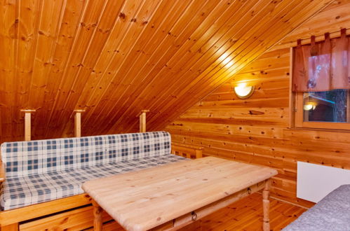 Foto 10 - Casa de 2 quartos em Pelkosenniemi com sauna e vista para a montanha
