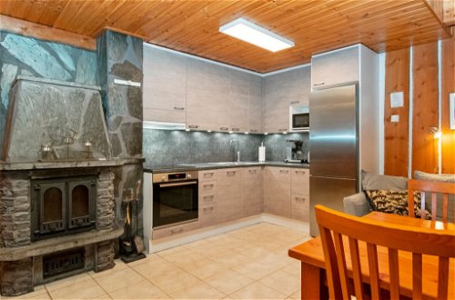 Foto 2 - Casa de 2 quartos em Pelkosenniemi com sauna e vista para a montanha