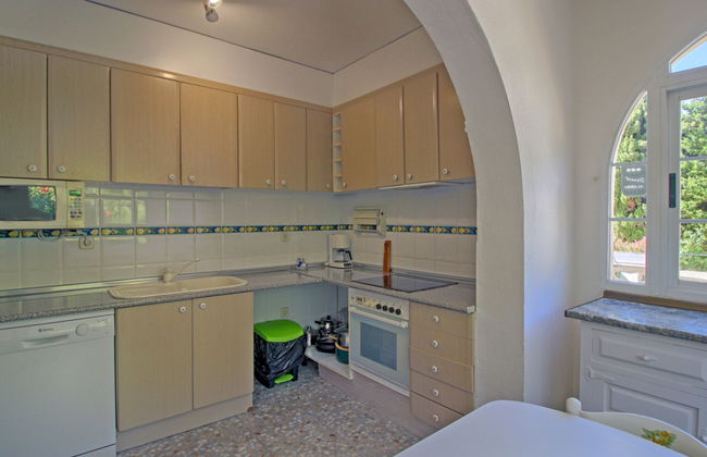 Casa de 5 quartos em Calp com piscina privada e jardim - Foto 18