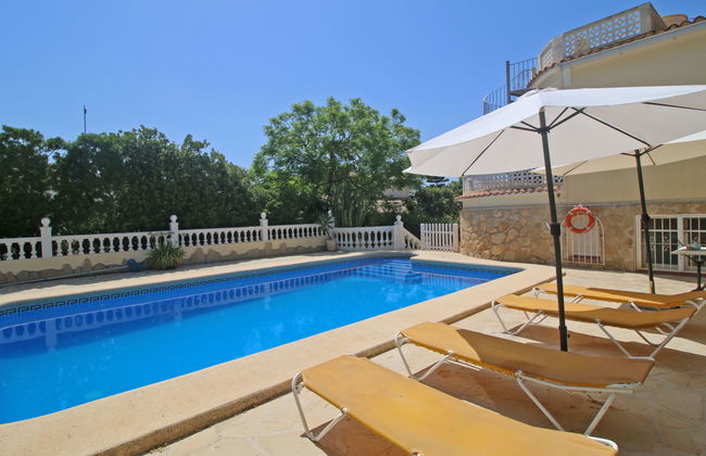 Casa de 5 quartos em Calp com piscina privada e jardim - Foto 23