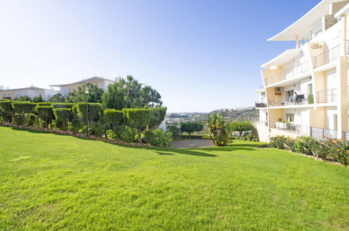 Photo 29 - 1 bedroom Apartment in Albufeira with swimming pool and sea view