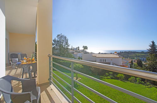 Photo 18 - 1 bedroom Apartment in Albufeira with swimming pool and sea view