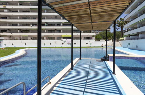 Foto 15 - Appartamento con 1 camera da letto a Salou con piscina e vista mare