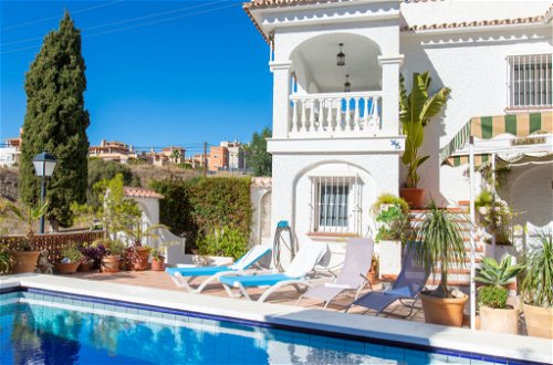 Foto 20 - Casa con 4 camere da letto a Vélez-Málaga con piscina privata e vista mare