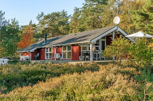 Photo 1 - Maison de 3 chambres à Vesterø Havn avec terrasse