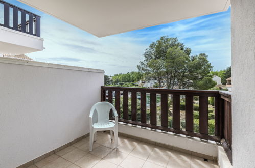 Photo 10 - 2 bedroom Apartment in Saint-Cyprien with swimming pool and terrace