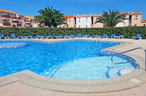 Photo 5 - Appartement de 2 chambres à Saint-Cyprien avec piscine et vues à la mer