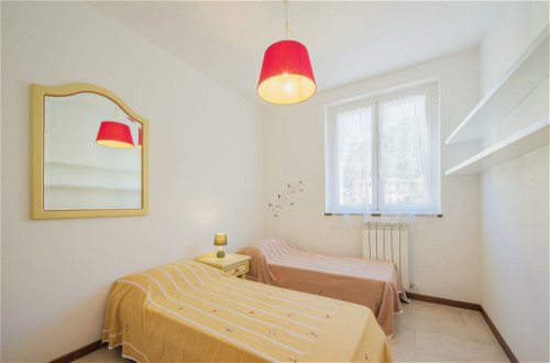 Photo 13 - 2 bedroom Apartment in Sestri Levante with sea view