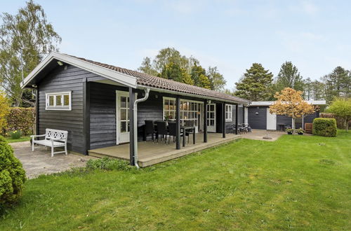 Photo 1 - Maison de 3 chambres à Dronningmølle avec terrasse