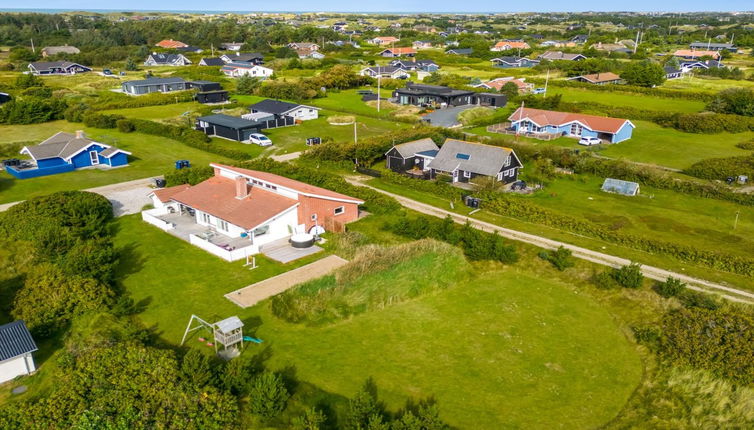 Foto 1 - Casa de 4 quartos em Ringkøbing com terraço e banheira de hidromassagem