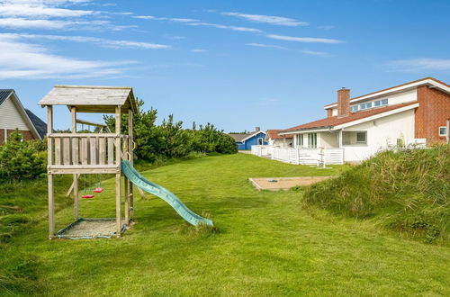 Foto 10 - Casa de 4 quartos em Ringkøbing com terraço e banheira de hidromassagem