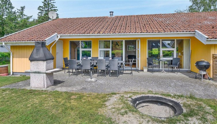 Foto 1 - Casa con 5 camere da letto a Væggerløse con piscina privata e terrazza