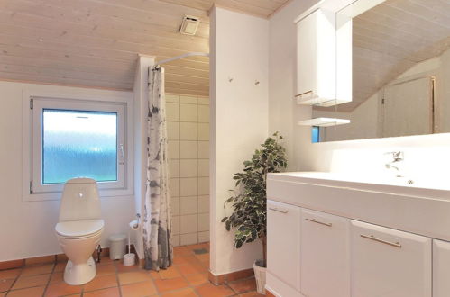 Foto 17 - Casa de 5 quartos em Væggerløse com piscina privada e terraço