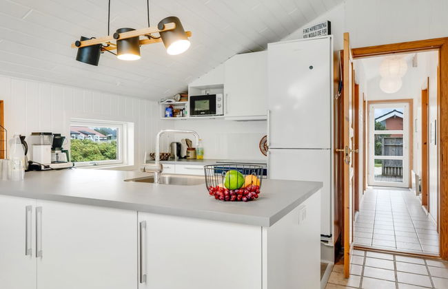Casa de 4 quartos em Klitmøller com piscina privada e terraço - Foto 24
