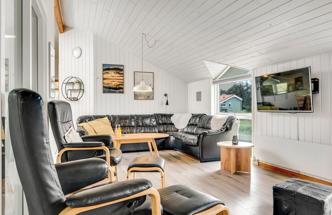 Casa de 4 quartos em Klitmøller com piscina privada e terraço - Foto 15