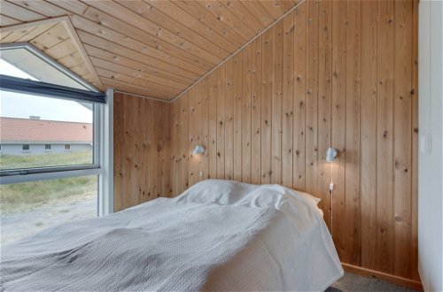Photo 14 - Maison de 4 chambres à Klitmøller avec piscine privée et terrasse