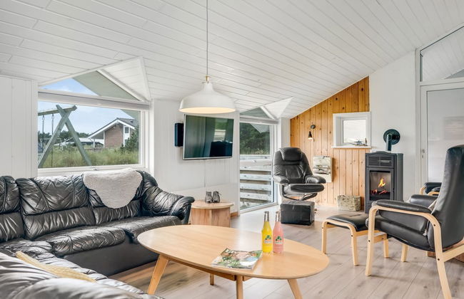 Casa de 4 quartos em Klitmøller com piscina privada e terraço - Foto 25