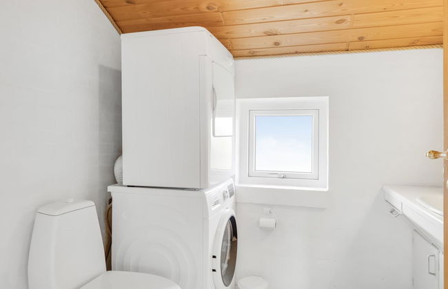 Casa de 4 quartos em Klitmøller com piscina privada e terraço - Foto 16