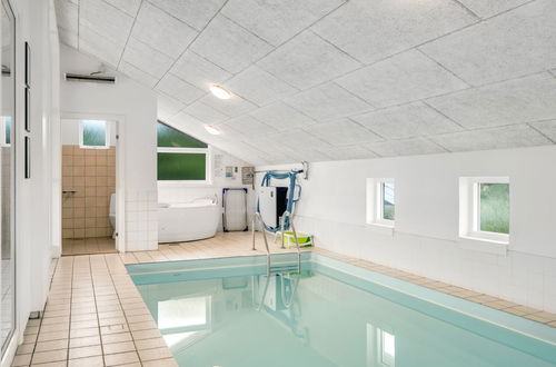 Photo 23 - Maison de 4 chambres à Klitmøller avec piscine privée et terrasse