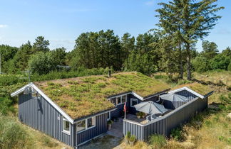 Photo 2 - Maison de 3 chambres à Blokhus avec terrasse et sauna