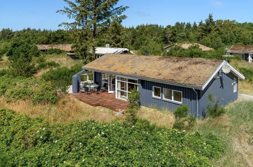 Photo 1 - Maison de 3 chambres à Blokhus avec terrasse et sauna