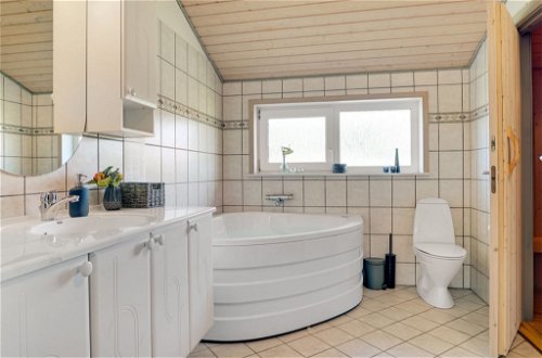 Foto 13 - Casa con 4 camere da letto a Klitmøller con terrazza e sauna