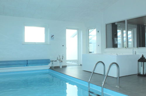 Photo 25 - 4 bedroom House in Hvide Sande with private pool and terrace