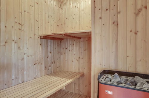 Foto 15 - Casa de 4 quartos em Hvide Sande com terraço e sauna