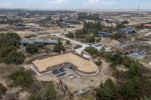Photo 8 - Maison de 6 chambres à Ringkøbing avec piscine privée et terrasse