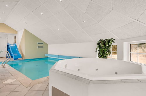 Photo 39 - Maison de 6 chambres à Ringkøbing avec piscine privée et terrasse
