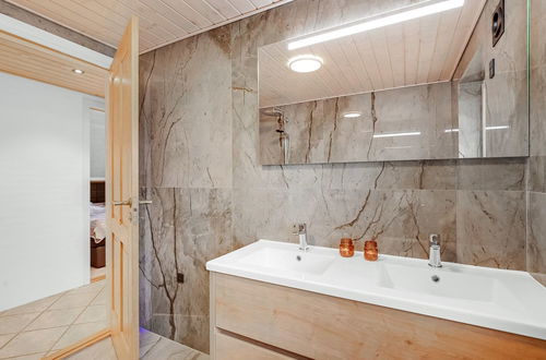 Photo 23 - Maison de 6 chambres à Ringkøbing avec piscine privée et terrasse