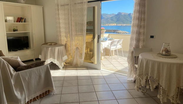 Apartamento de 2 quartos em Golfo Aranci com piscina e jardim - Foto 3
