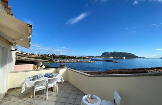 Apartamento de 2 quartos em Golfo Aranci com piscina e jardim - Foto 1