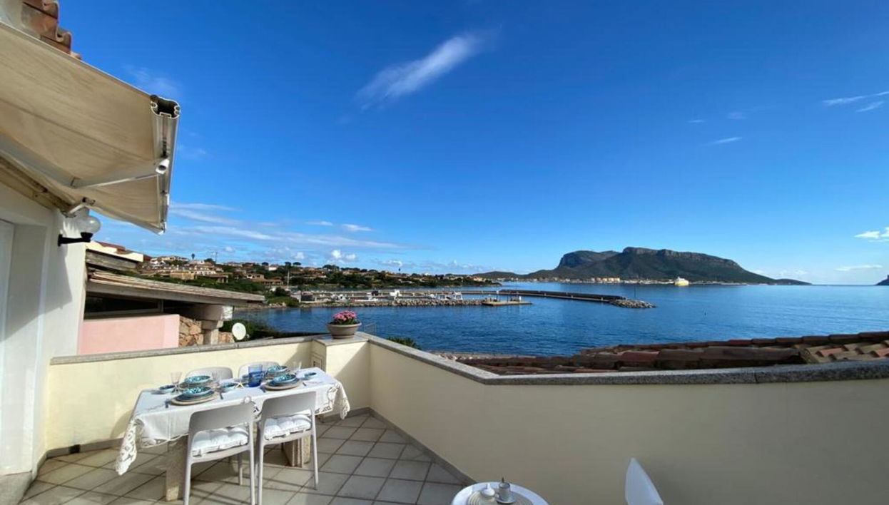 Apartamento de 2 quartos em Golfo Aranci com piscina e jardim - Foto 1