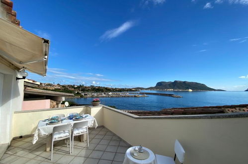 Foto 1 - Apartamento de 1 habitación en Golfo Aranci con piscina y vistas al mar