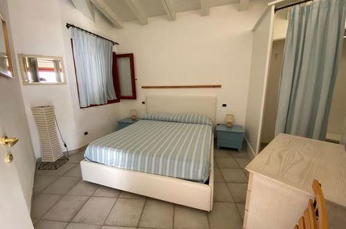 Photo 11 - 1 bedroom Apartment in Golfo Aranci with swimming pool and sea view