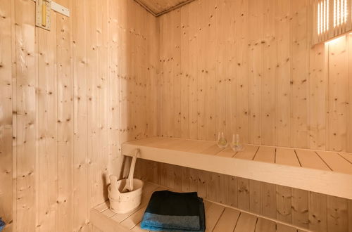 Photo 22 - 4 bedroom House in Hvide Sande with terrace and sauna