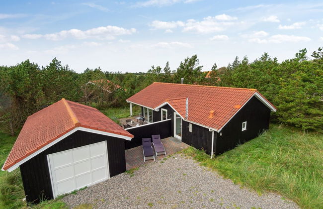 Casa de 3 quartos em Klitmøller com terraço e sauna - Foto 1