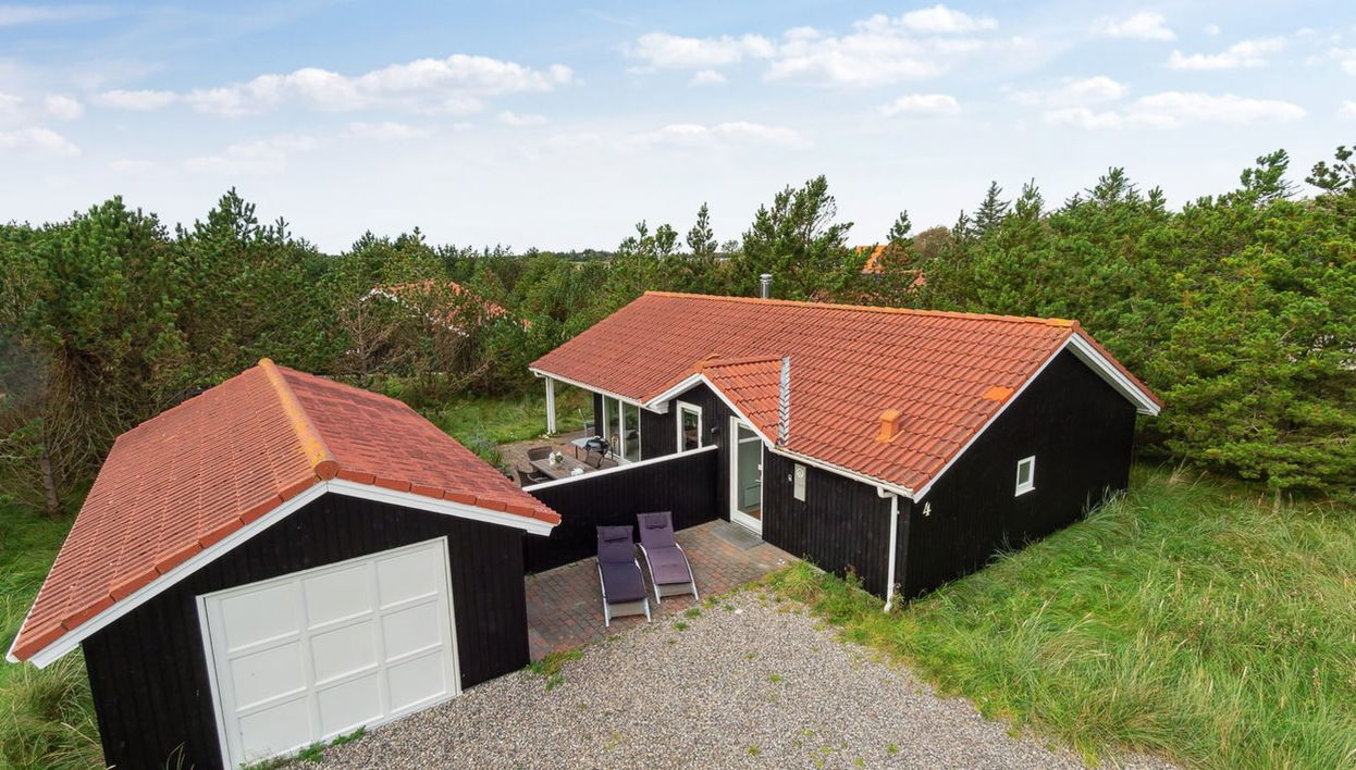 Casa de 3 quartos em Klitmøller com terraço e sauna - Foto 1
