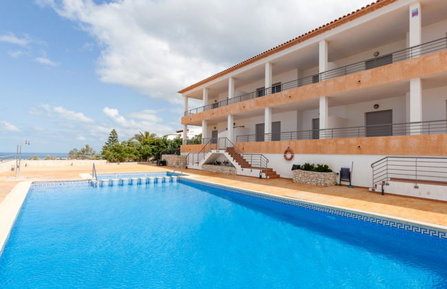 Apartamento de 4 quartos em Pego com piscina e jardim - Foto 29