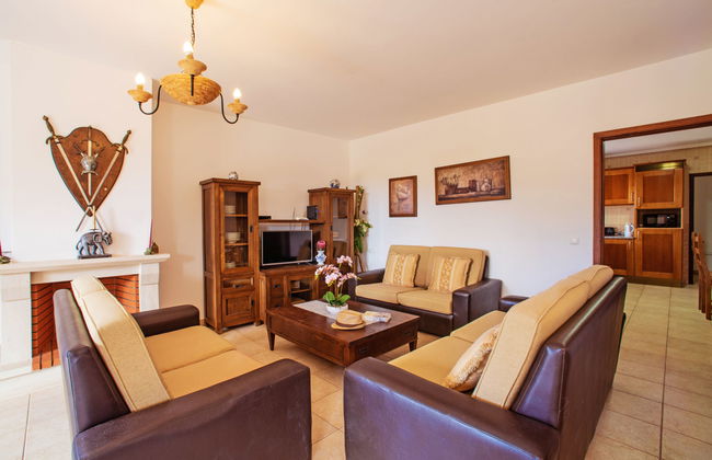 5 bedroom House in Lagoa with private pool and terrace - Photo 10