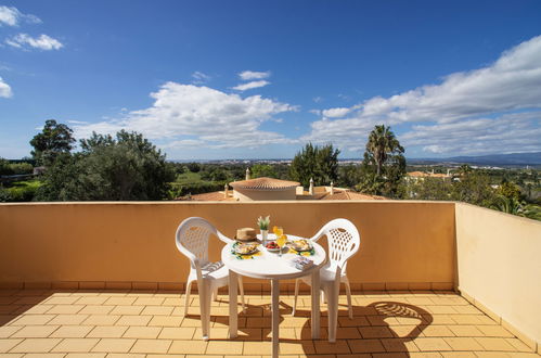 Foto 26 - Casa de 4 quartos em Lagoa com piscina privada e terraço