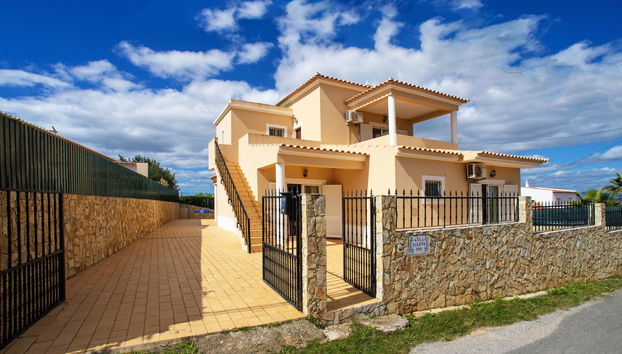 5 bedroom House in Lagoa with private pool and terrace - Photo 5