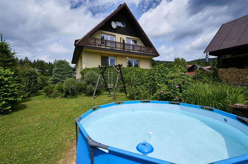 Foto 1 - Apartamento de 3 quartos em Harrachov com piscina privada e jardim