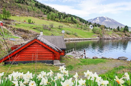 Foto 21 - Casa de 3 quartos em Balestrand com jardim e terraço