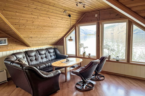 Photo 9 - 3 bedroom House in Balestrand with garden and terrace