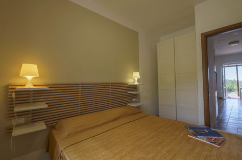 Foto 23 - Appartamento con 2 camere da letto a Capoliveri con giardino e vista mare