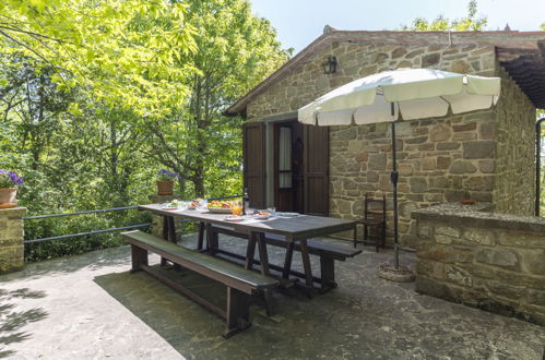 Photo 11 - Maison de 1 chambre à Cortona avec piscine privée et jardin