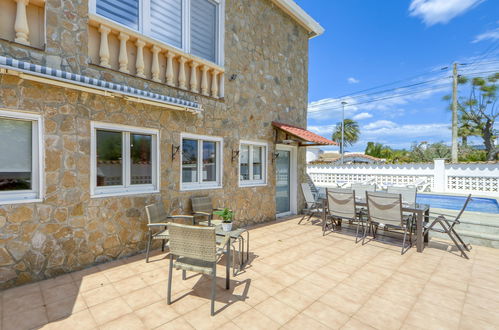 Photo 36 - Maison de 4 chambres à Castelló d'Empúries avec piscine privée et vues à la mer