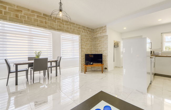 6 bedroom House in Castelló d'Empúries with private pool and garden - Photo 24